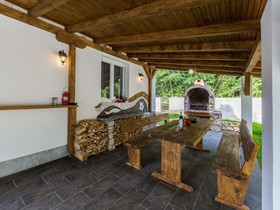 House Pavlina