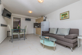 House Pavlina
