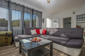 House Pavlina