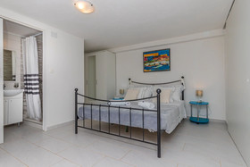 House Pavlina