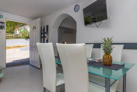 House Pavlina
