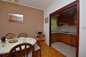Apartment And Room Ivica