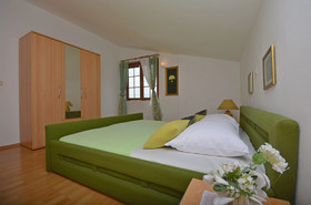 Apartment and Rooms Ante