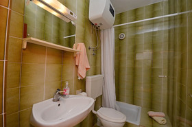 Apartment and Rooms Ante
