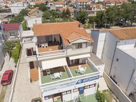 Apartment and Rooms Ante