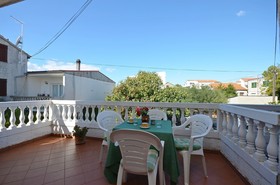 Apartment and Rooms Ante