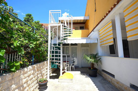 Apartment Mira