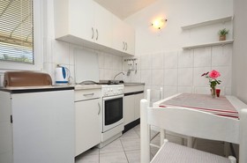 Apartment Mira