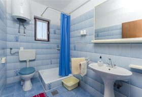 Apartments and Rooms Ante