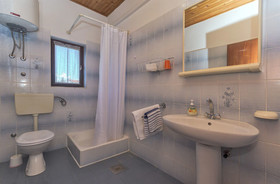 Apartments and Rooms Ante