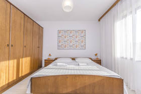 Apartments and Rooms Ante