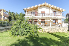 Apartments and Rooms Ante
