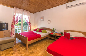 Apartments and Rooms Milan