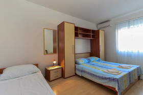 Apartments and Rooms Summercity Life