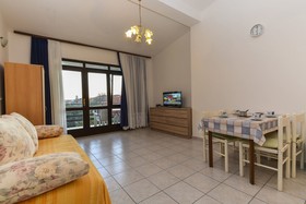Apartments and Rooms Summercity Life