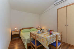 Apartments and Rooms Summercity Life