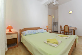 Apartments and Rooms Summercity Life