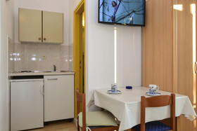 Apartments and Rooms Summercity Life