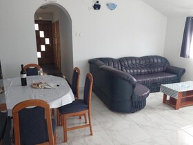 Apartments Budi