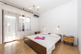 Apartments Desa