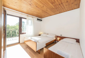 Apartments Desa