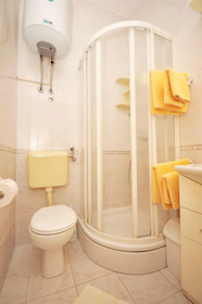 Apartments Gorana