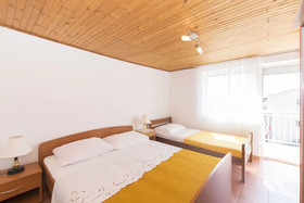 Apartments Ivan