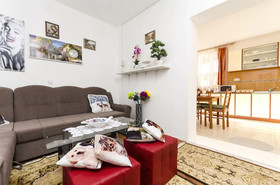 Apartments Ive