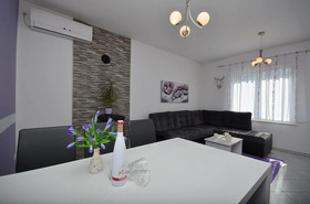 Apartments Ivona