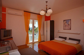 Apartments Ivona