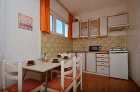 Apartments Ivona