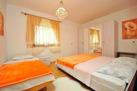 Apartments Josip