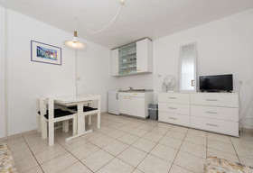 Apartments Lana