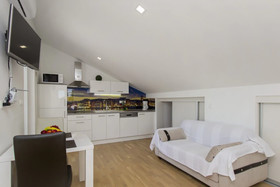 Apartments Luka
