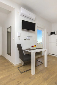 Apartments Luka