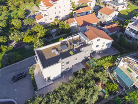 Apartments Luka