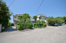 Apartments Miroslava