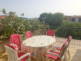Apartments Slavijo