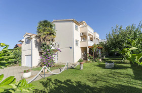 Apartments Sweet Garden