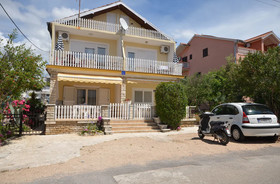 Apartments Tiho