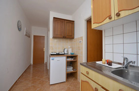 Apartments Tiho