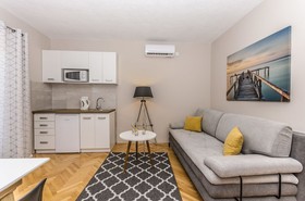 Apartments Vanja Vodice