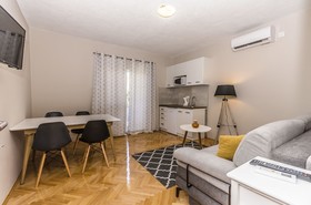 Apartments Vanja Vodice