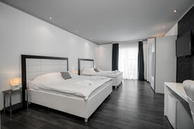 Refresh Boutique Suites