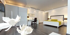 Refresh Boutique Suites