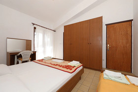 Rooms Ante