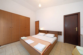 Rooms Ante
