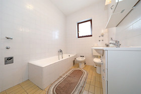 Rooms Ante