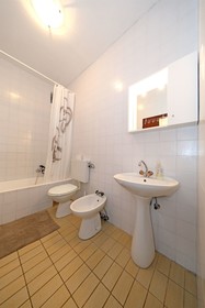 Rooms Ante