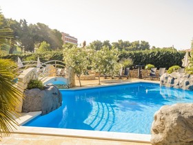 Matilde Beach Resort